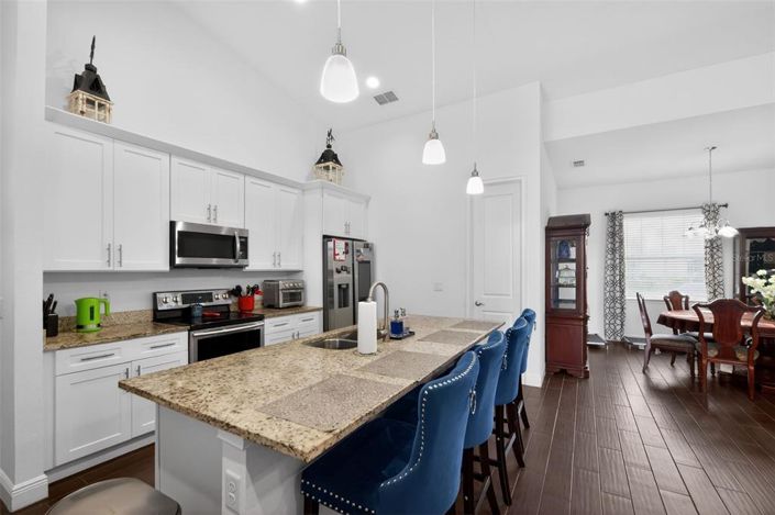 Image No.5-Propriété de 4 chambres à vendre à Kissimmee