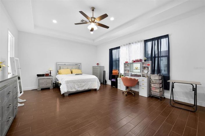 Image No.7-Propriété de 4 chambres à vendre à Kissimmee