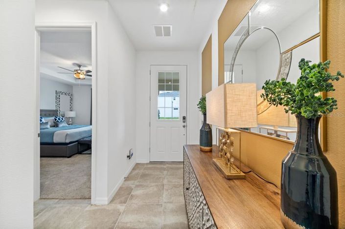 Image No.12-9 Bed Property for sale