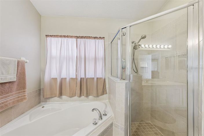 Image No.21-3 Bed Property for sale