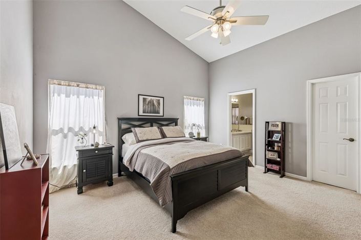 Image No.24-3 Bed Property for sale