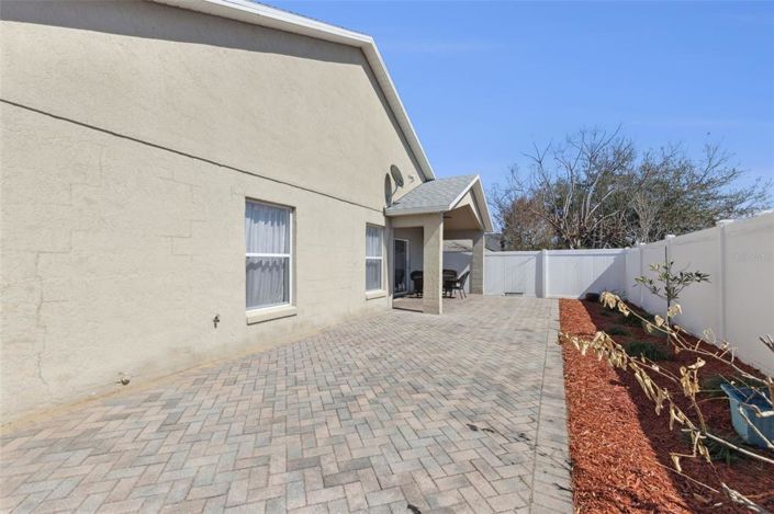 Image No.26-3 Bed Property for sale