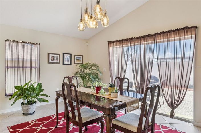 Image No.4-3 Bed Property for sale