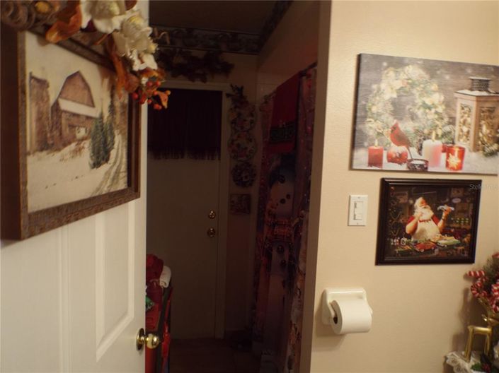 Image No.11-3 Bed Property for sale