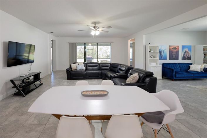 Image No.14-4 Bed Property for sale