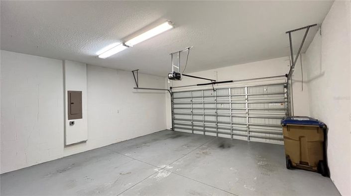 Image No.10-4 Bed Property for sale