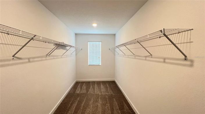 Image No.44-4 Bed Property for sale