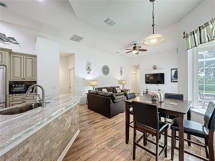 Image No.14-Propriété de 4 chambres à vendre à Haines City