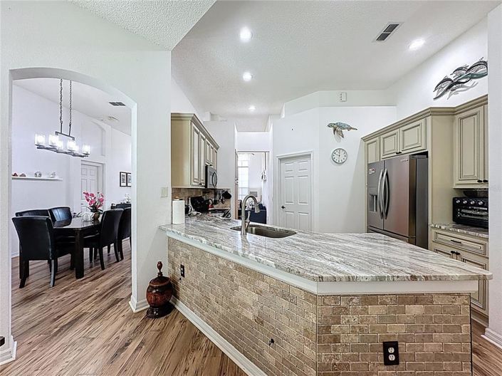 Image No.15-Propriété de 4 chambres à vendre à Haines City