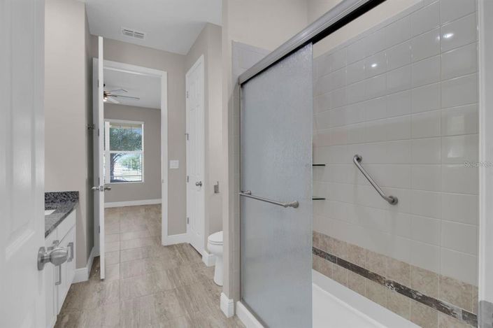 Image No.22-3 Bed Property for sale