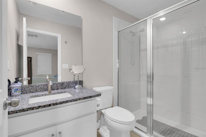 Image No.28-3 Bed Property for sale