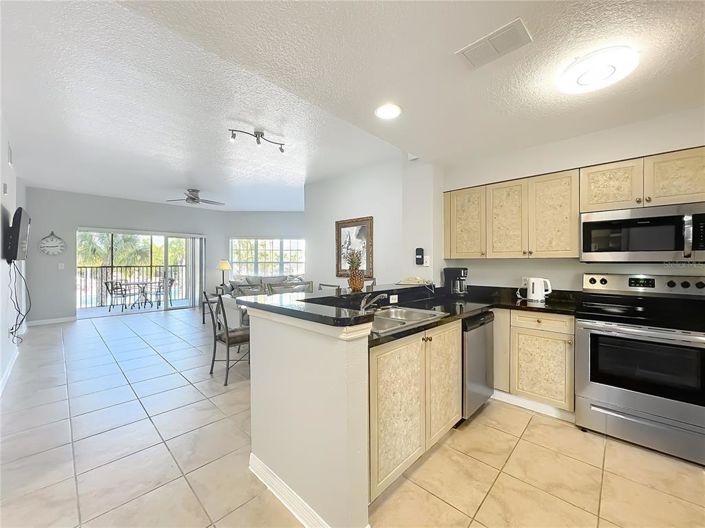 Image No.3-2 Bed Property for sale