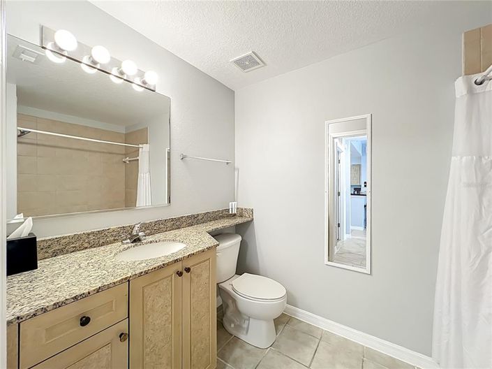 Image No.30-2 Bed Property for sale