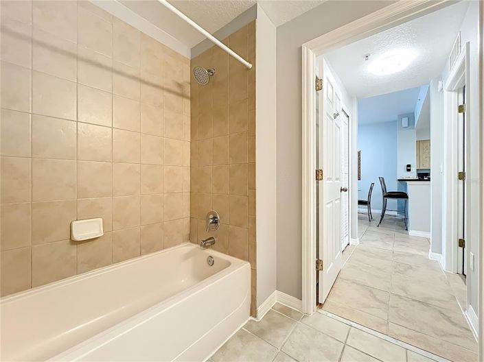 Image No.32-2 Bed Property for sale