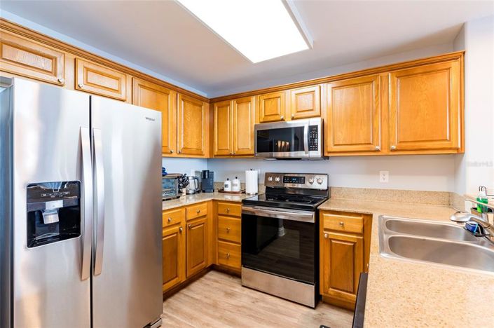 Image No.6-1 Bed Property for sale