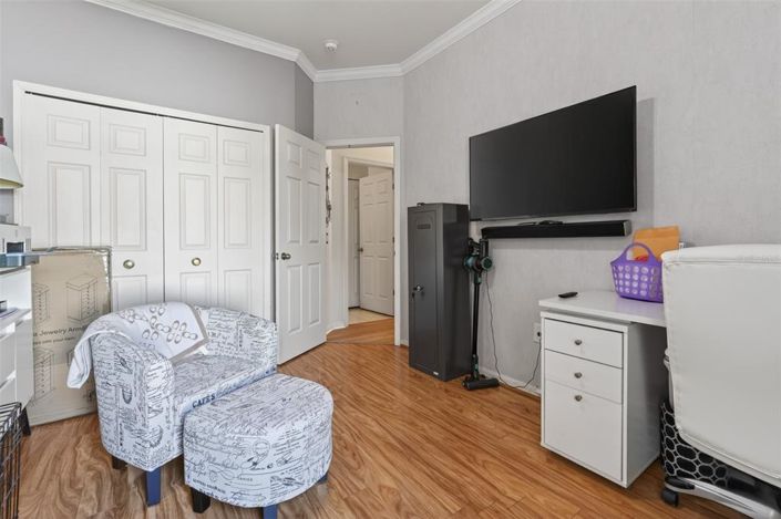 Image No.31-5 Bed Property for sale