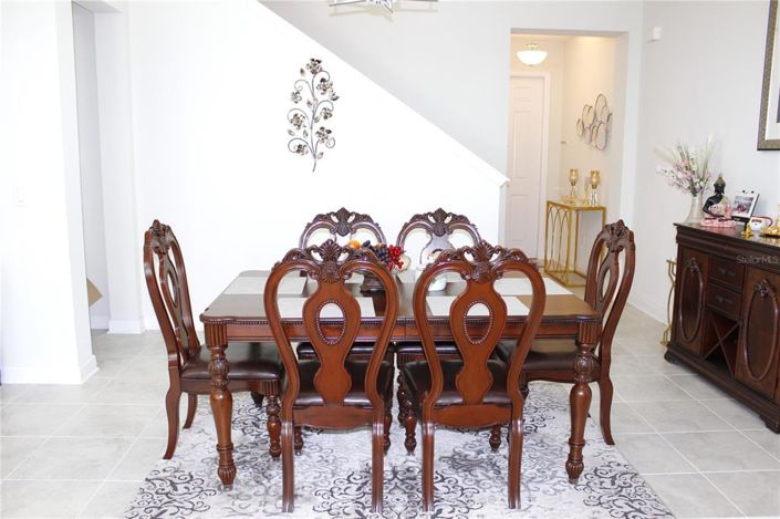 Image No.10-3 Bed Townhouse for sale