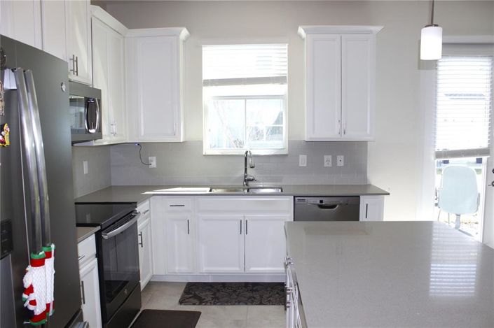 Image No.7-3 Bed Townhouse for sale