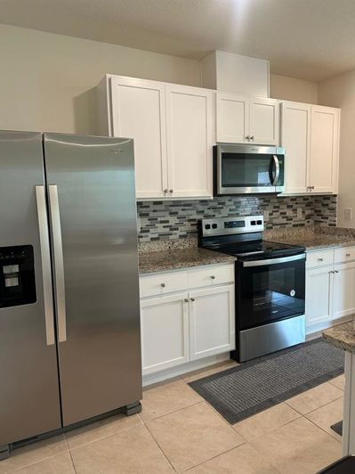 Image No.3-3 Bed Property for sale