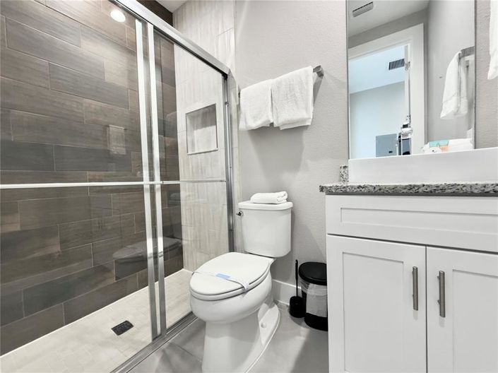 Image No.27-5 Bed Townhouse for sale