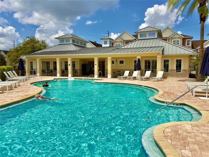 Image No.34-5 Bed Townhouse for sale