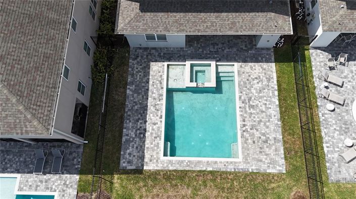 Image No.43-5 Bed Property for sale