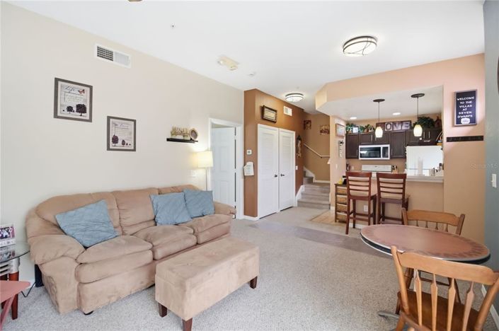 Image No.8-Propriété de 4 chambres à vendre à Kissimmee