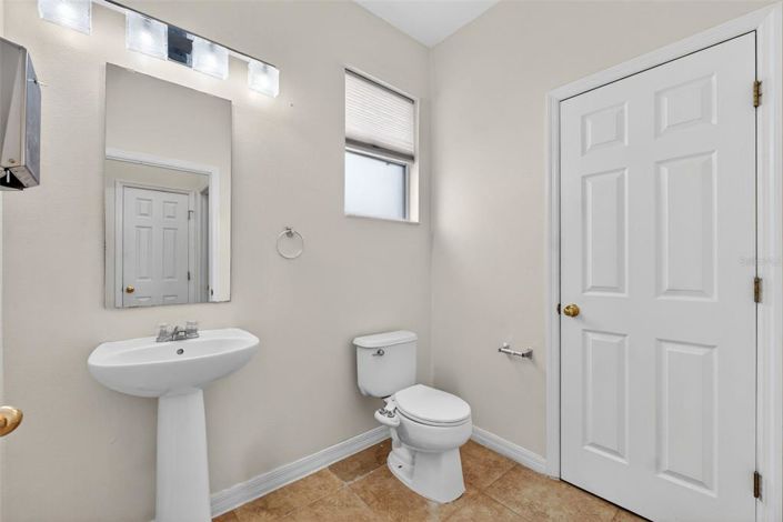 Image No.11-4 Bed Property for sale