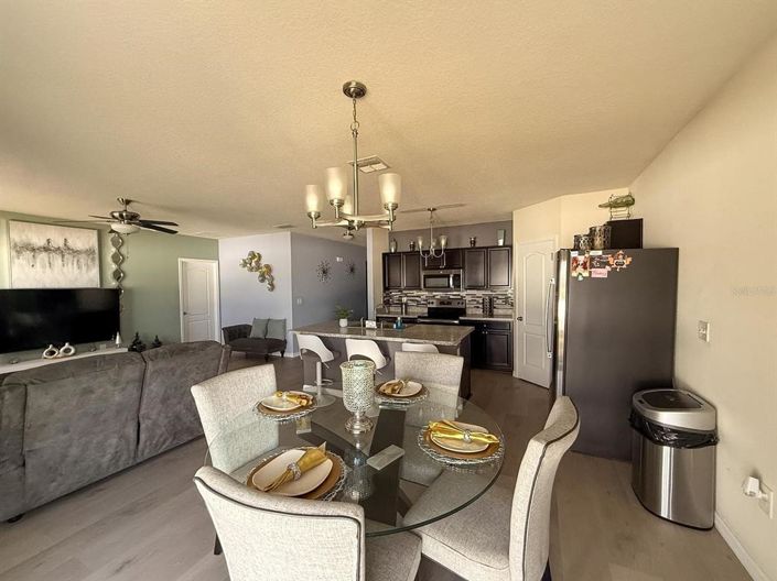 Image No.17-4 Bed Property for sale