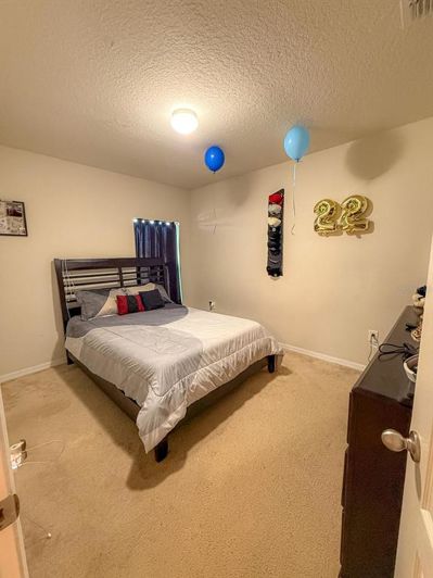 Image No.26-4 Bed Property for sale