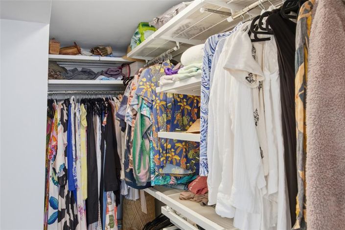 Image No.19-2 Bed Property for sale