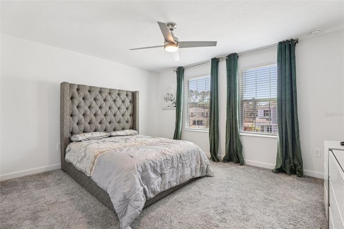 Image No.20-5 Bed Property for sale