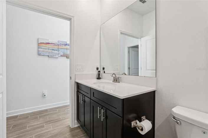 Image No.23-5 Bed Property for sale