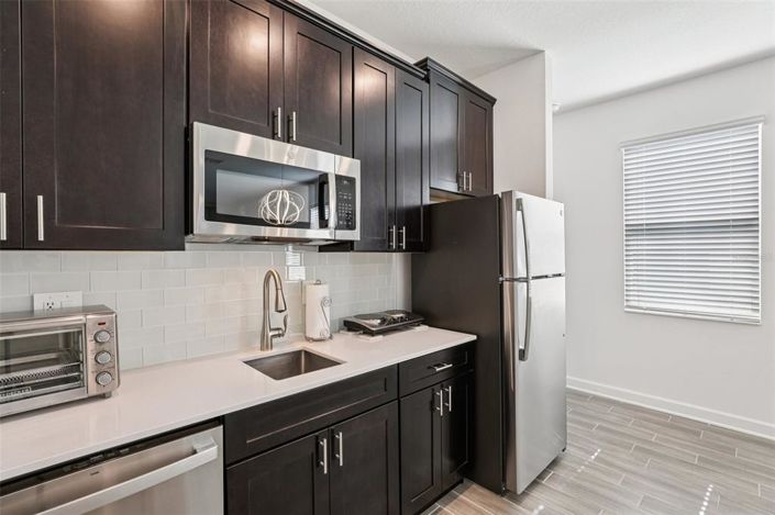 Image No.37-5 Bed Property for sale