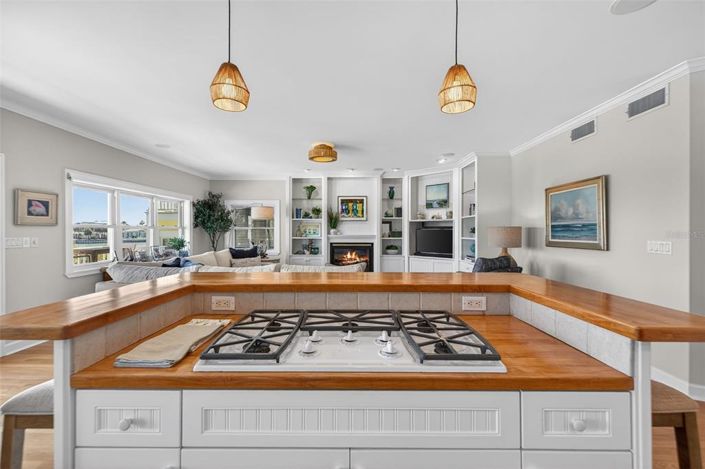 Image No.14-3 Bed Property for sale