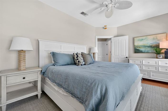 Image No.26-3 Bed Property for sale