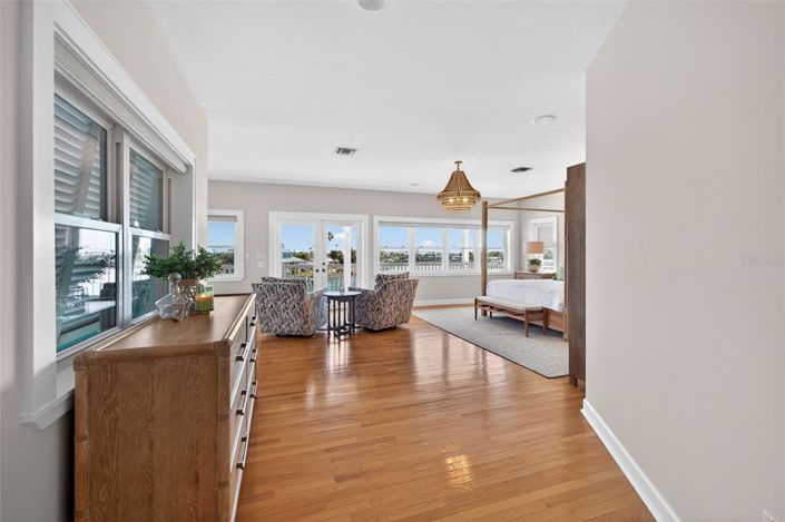 Image No.31-3 Bed Property for sale