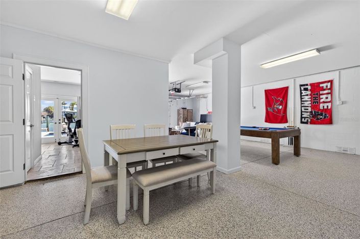 Image No.47-3 Bed Property for sale