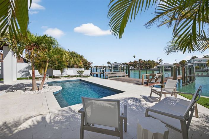 Image No.57-3 Bed Property for sale