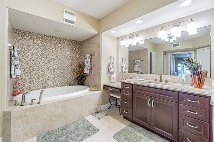 Image No.18-Propriété de 3 chambres à vendre à Treasure Island