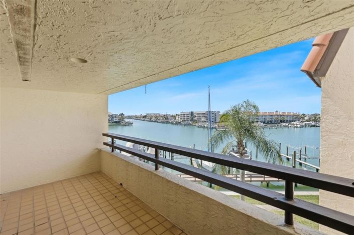 Image No.31-Maison de ville de 2 chambres à vendre à Tierra Verde 