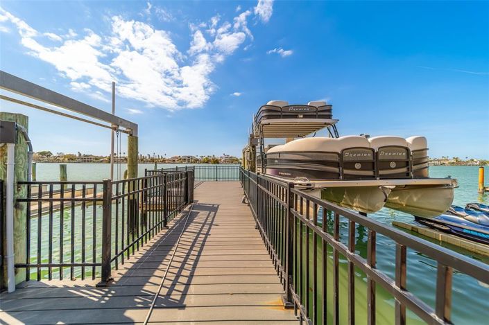 Image No.3-Propriété de 6 chambres à vendre à Clearwater