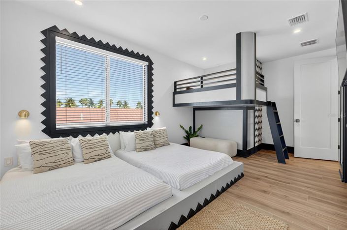 Image No.19-Propriété de 6 chambres à vendre à Bradenton Beach