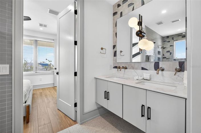 Image No.25-Propriété de 6 chambres à vendre à Bradenton Beach