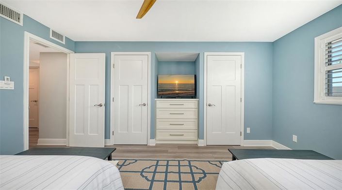 Image No.30-3 Bed Property for sale