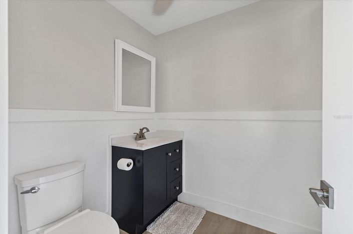 Image No.28-2 Bed Property for sale