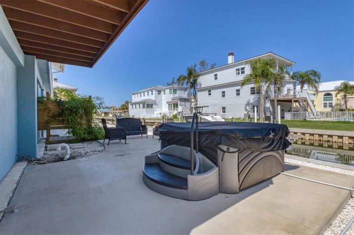 Image No.35-2 Bed Property for sale