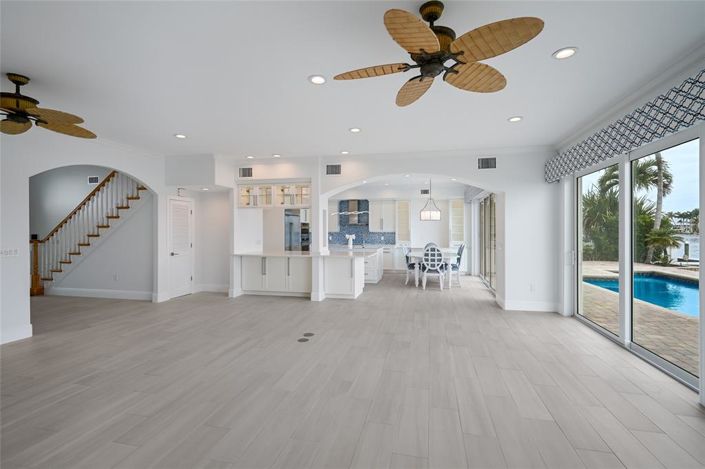 Image No.21-4 Bed Property for sale