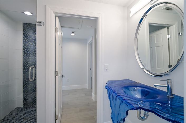 Image No.32-4 Bed Property for sale