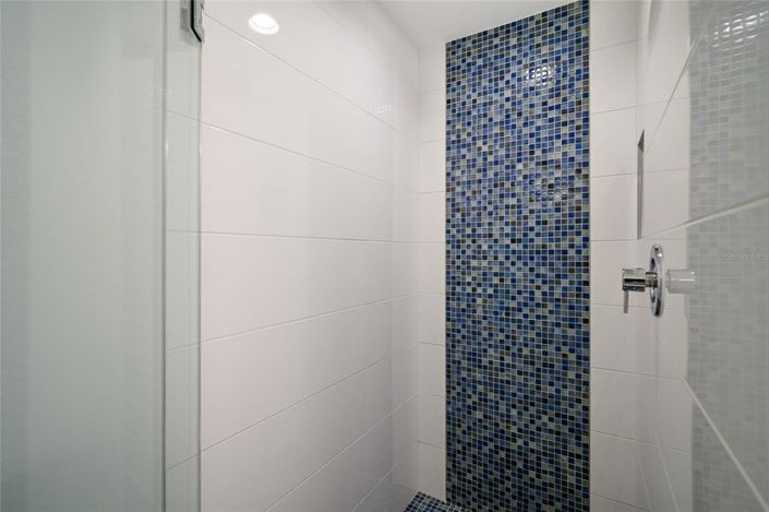 Image No.35-4 Bed Property for sale